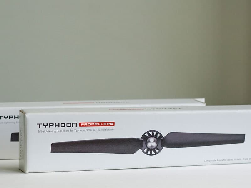 Typhoon Propellers Retail-Di-Cut-Carton