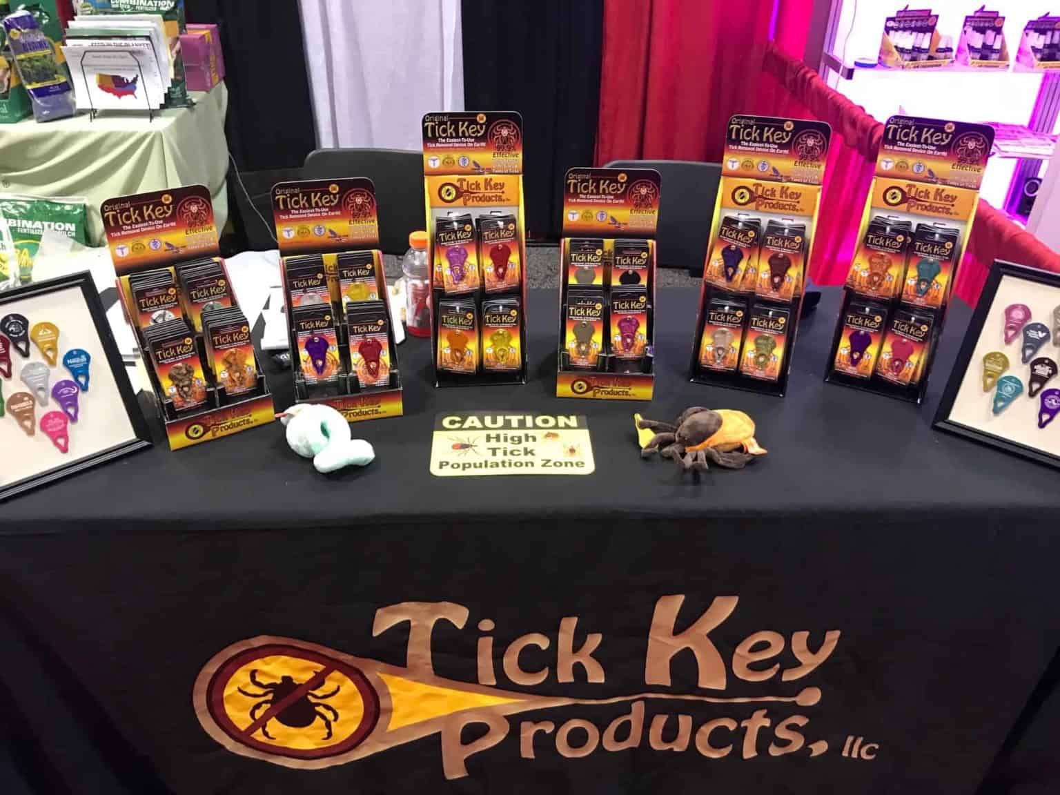 Custom Counter Displays Cardboard Retail Countertop Display Box